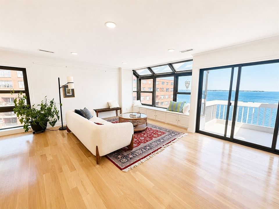 1st image of 1 Seal Harbor Rd #Penthouse 16
