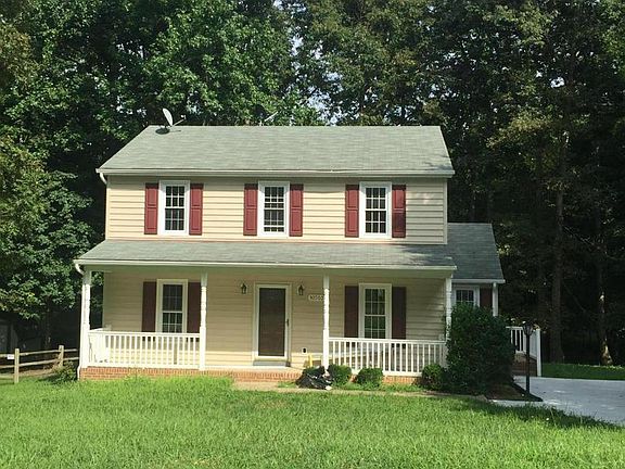 3rd image of 10703 Cobblestone Dr