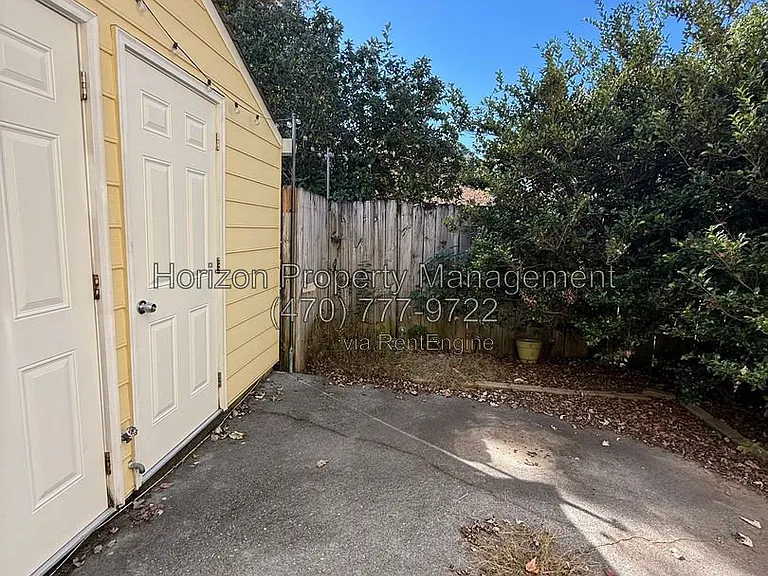3924 Hancock Cir — Photo 22