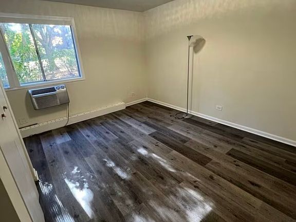 4th image of 1471 N Winslowe Dr APT 103