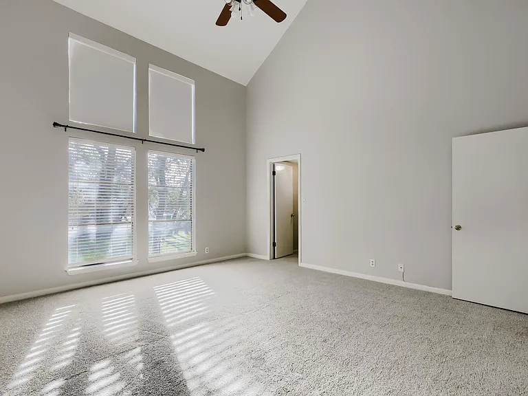 11 Casa Verde — Photo 19