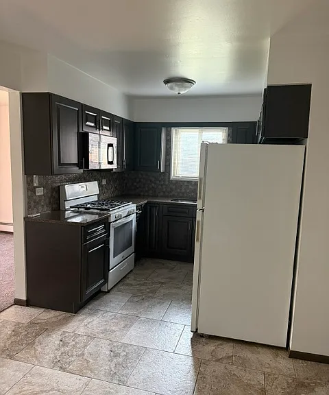 442 E Glenwood Dyer Rd #2W — Photo 2