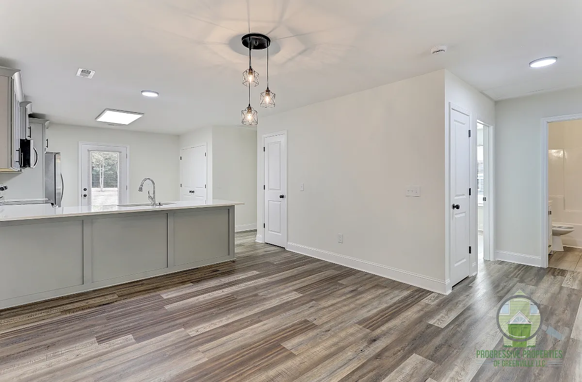 113 Lyman Lodge Road - 1 — Photo 4