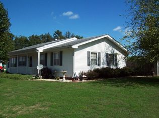 13192 County Highway 7, Nebo, IL 62355