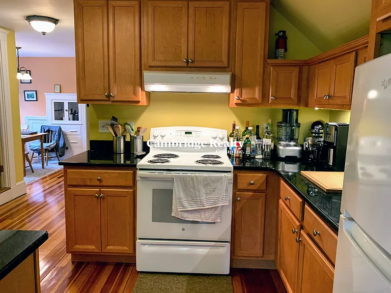 72 Powder House Blvd #3T — Photo 5