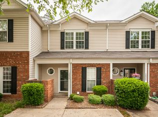 1534 Anthem Ct, Charlotte, NC 28205