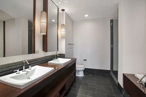 Rented by Corcoran | media 28