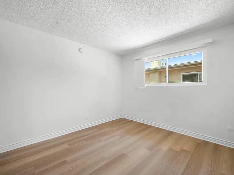 4248 Troost Ave #4 — Photo 20
