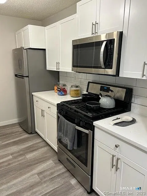 100 Glenbrook Rd #2211