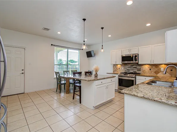 24135 Pinecreek Point, Spring, TX 77373