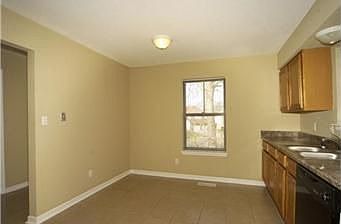 3rd image of 9717 Ditzler Ave