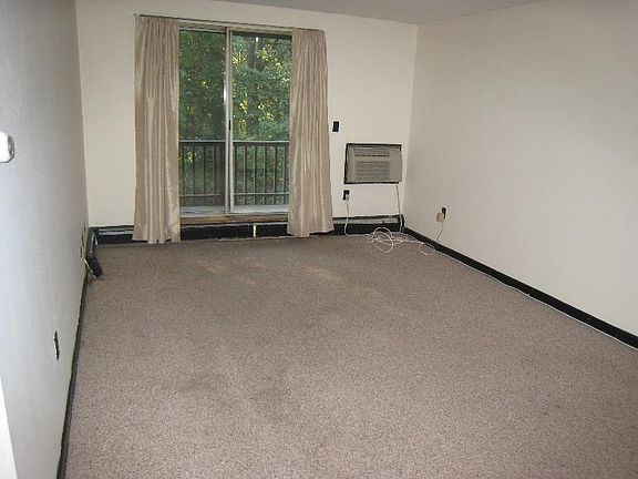 5th image of 145 Kenrick St #23A