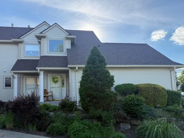 2 Caleb Ct, Hardyston Twp., NJ 07419