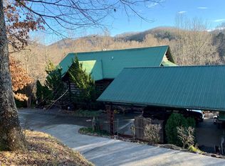 68 Brown Trout Ln, Hayesville, NC 28904