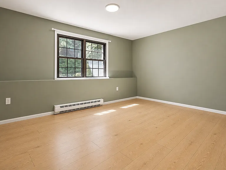 52 Swanson Ct #12B — Photo 5