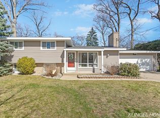 3042 Leon St, Norton Shores, MI