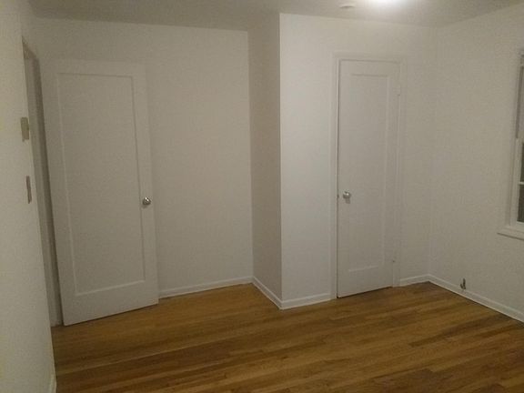4th image of 8121 High School Loop NE