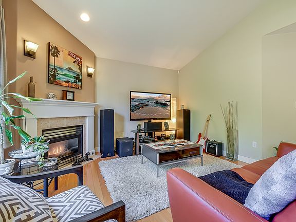 4th image of 15114 277th Pl NE