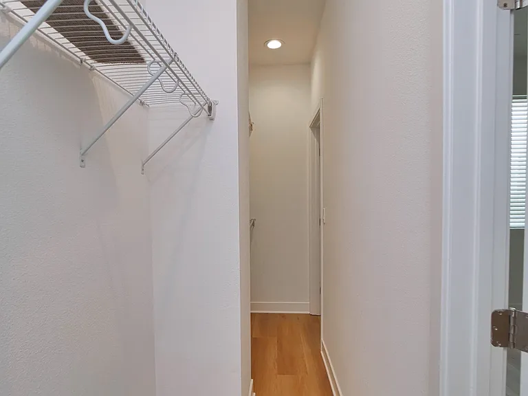 3929 Wattling St #31 — Photo 15