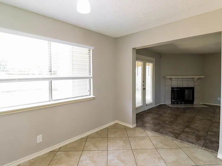 4803 Glen Valley Dr — Photo 6