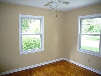 5th image of 590 Archwood Dr