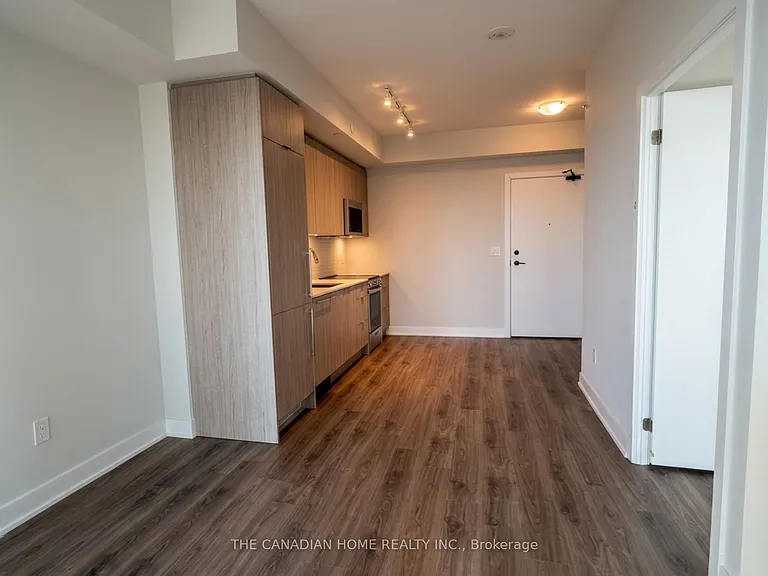 430 Square One Dr #2902 — Photo 5