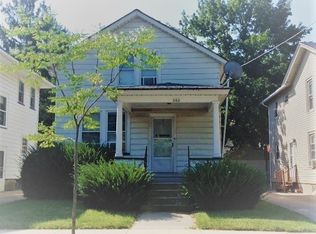 585 E Benton St, Aurora, IL 60505