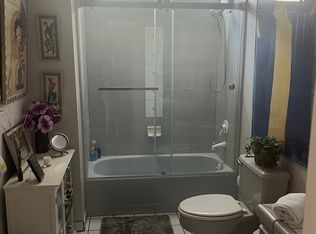 1667 Gladys Dr, Glendale, CA 91206