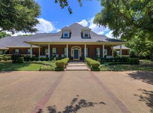 400 Shady Gln, Ennis, TX 75119