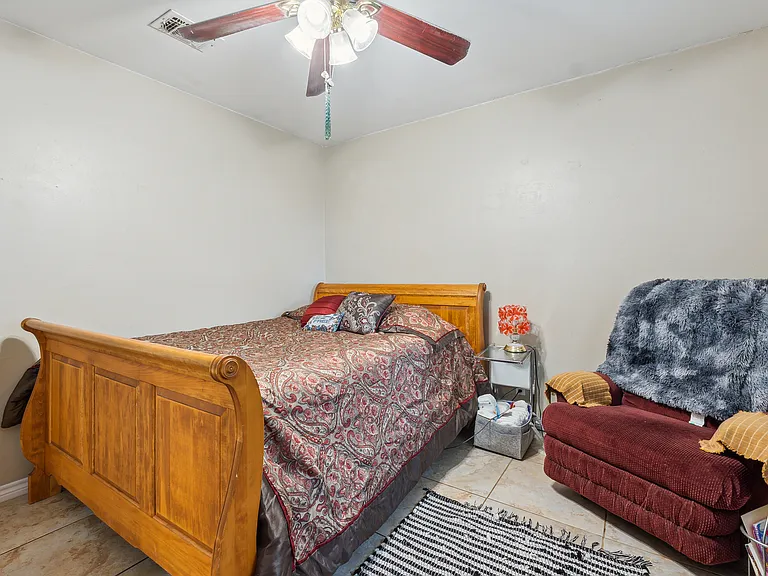 6738 Spring Manor St — Photo 17
