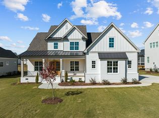 1112 Duke Farm Dr, Wake Forest, NC 27587