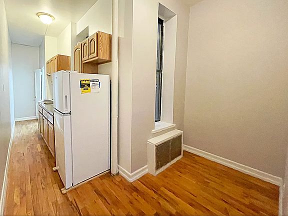 5th image of 35 Morningside Ave APT 4