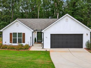 60 Canopy Ct, Hull, GA 30646