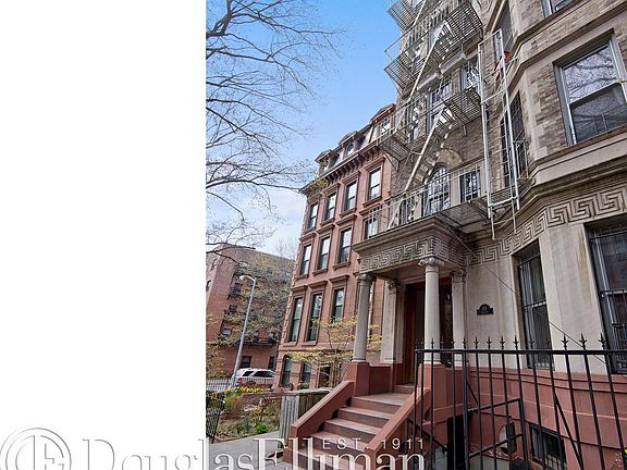 4th image of 155 Lafayette Ave APT 2C