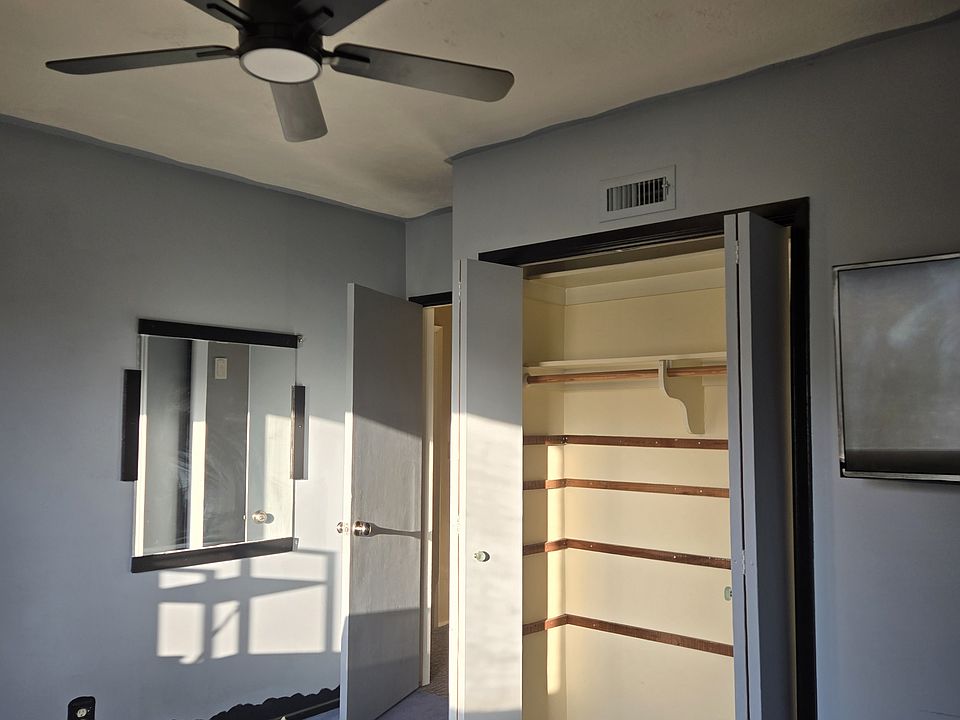 1st image of 26351 Hillcrest Ave