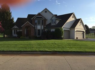 22357 Spicewood Dr, Goshen, IN 46528