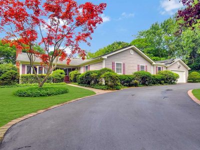 2 Vale Court, Mount Sinai, NY, 11766