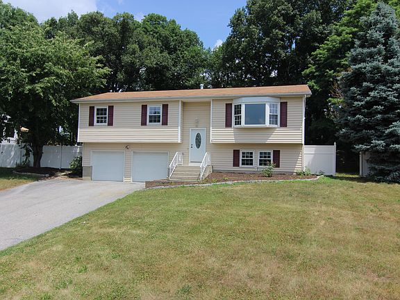 5th image of 34 Guernsey Dr