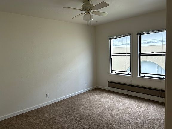 5th image of 488 Magnolia Ave #B