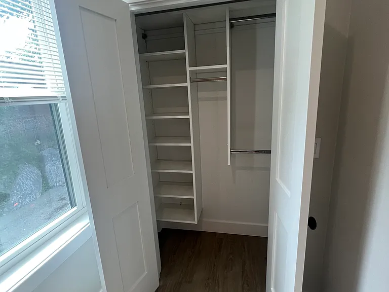 65 Perrin St #5 — Photo 8