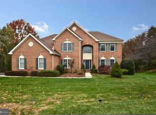 1700 Raleigh Hill Rd, Vienna, VA 22182