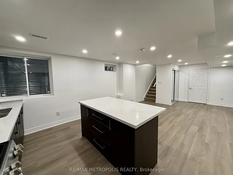 66 Maskell Cres #BASEMENT — Photo 5