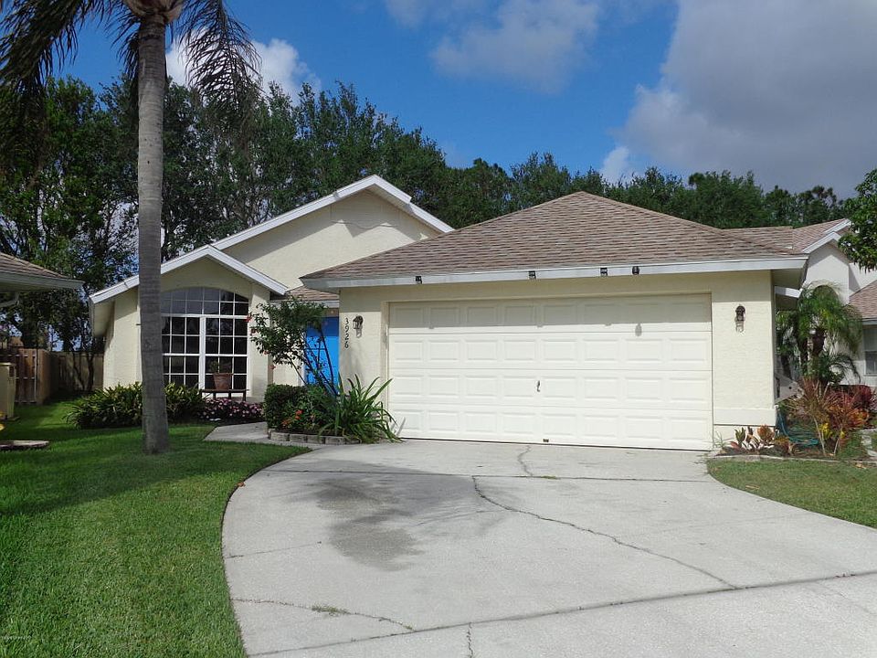 1st image of 3926 Saint Armens Cir