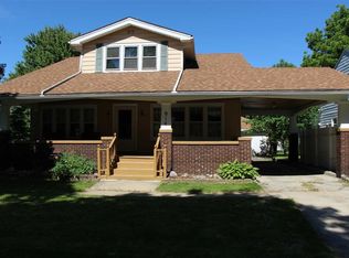 914 S Peters St, Garrett, IN 46738