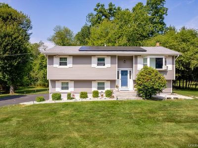 1 N Amundsen Lane, Airmont, NY, 10901