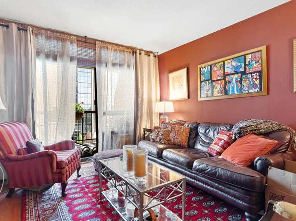 233 S 6th St APT 704E, Philadelphia, PA 19106