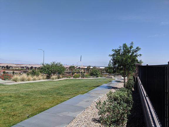4th image of 795 Glowing Horizon St