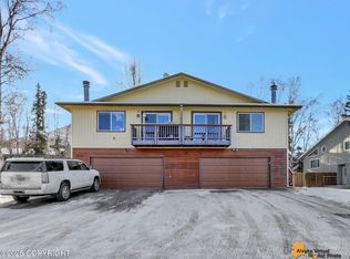18538 Neumann Cir, Eagle River, AK 99577