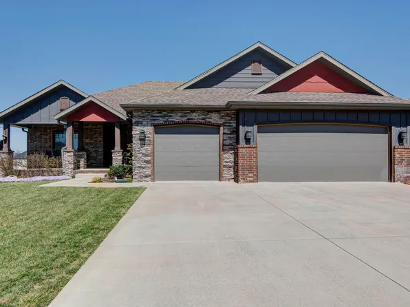 921 E Thorndale Drive, Nixa, MO 65714