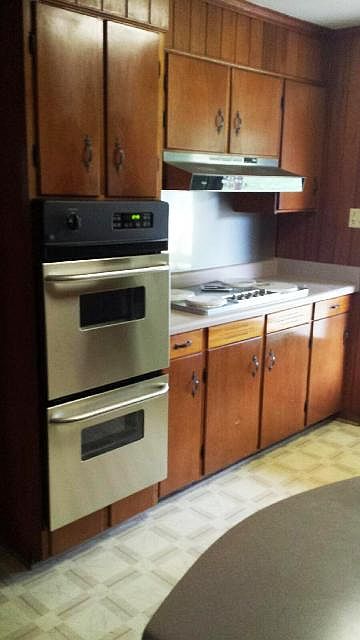 1st image of 378 Rosewood Ave